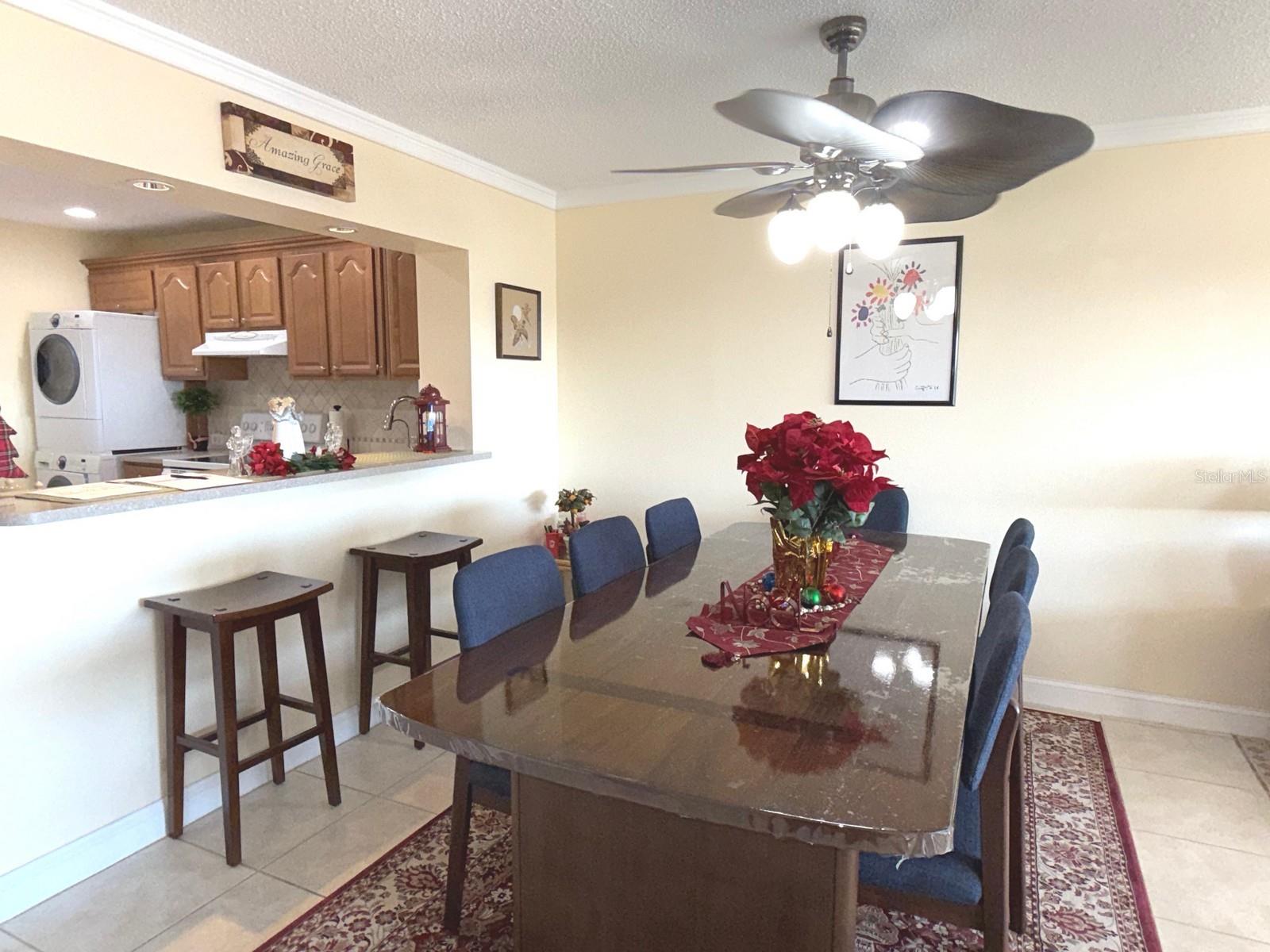 HARBOUR CLUB CONDO 2 - Residential