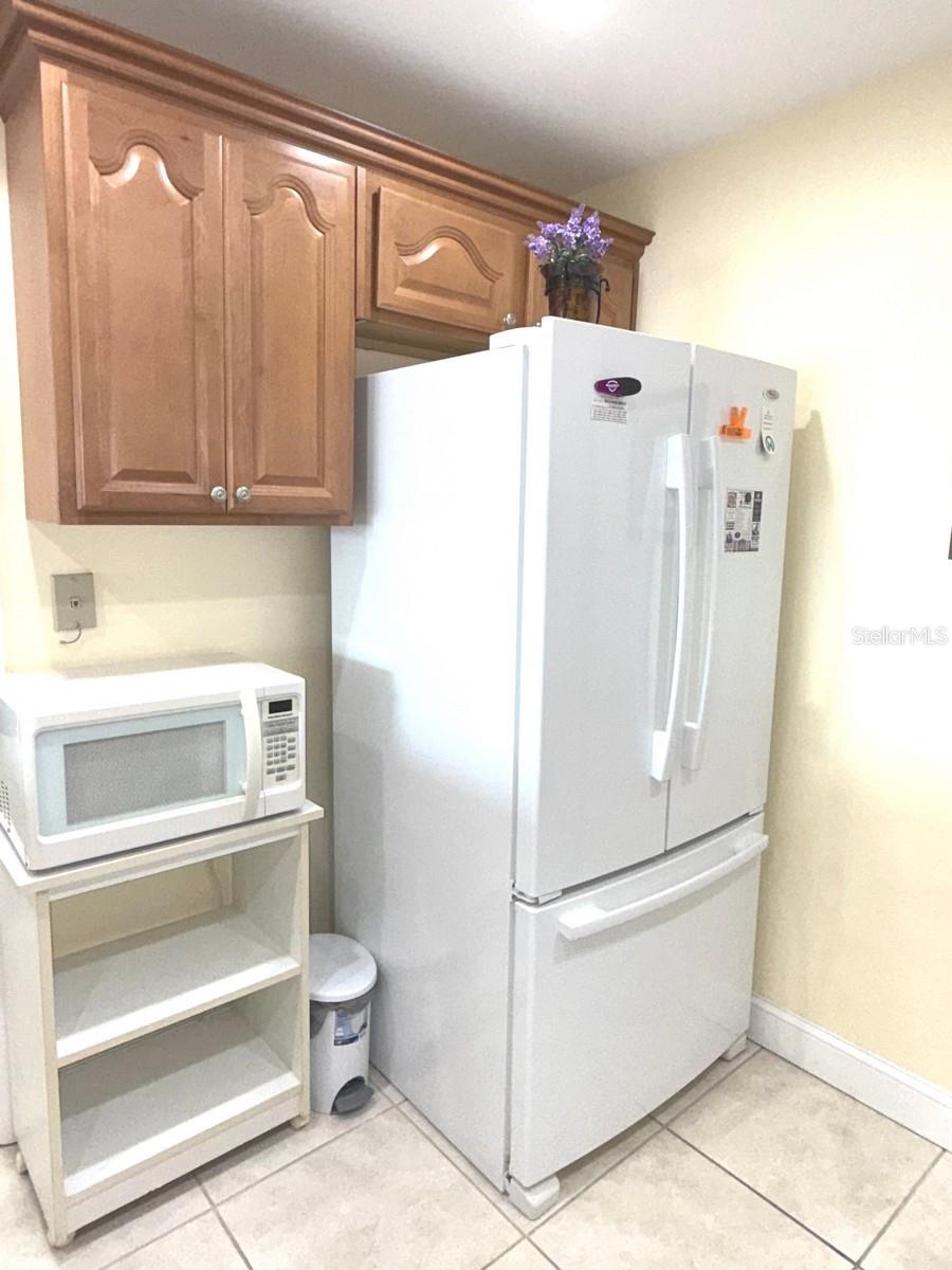 HARBOUR CLUB CONDO 2 - Residential