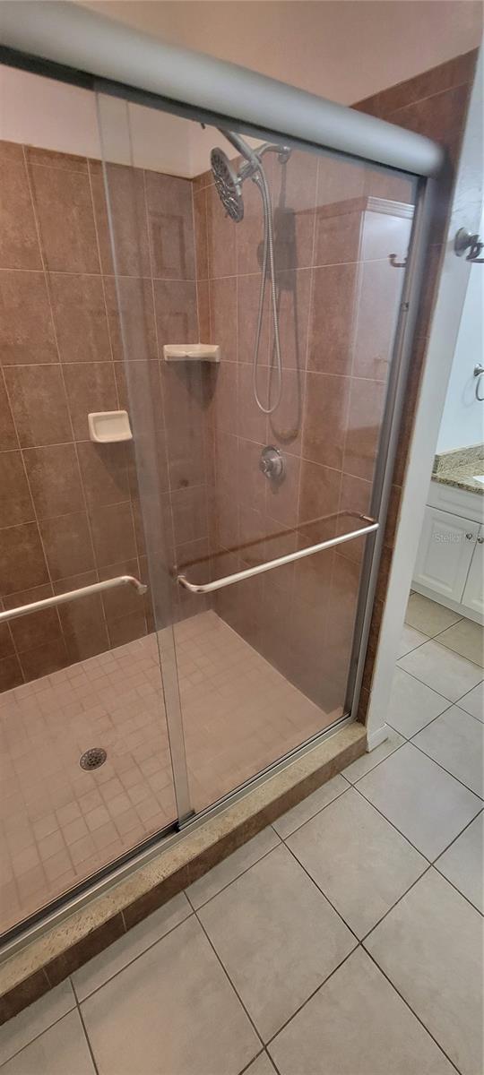 EAGLE TRACE TOWNHOMES - Residential Lease