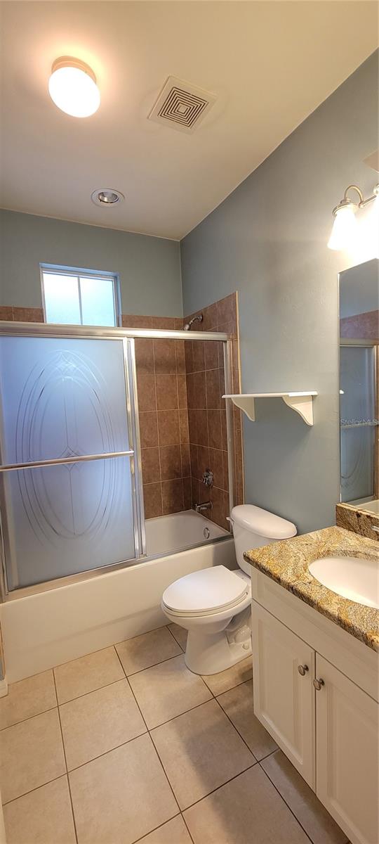 EAGLE TRACE TOWNHOMES - Residential Lease