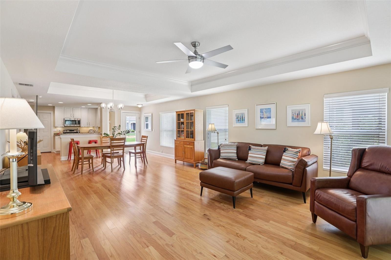 TUSCANY SUB AT TAMPA PALMS - Residential