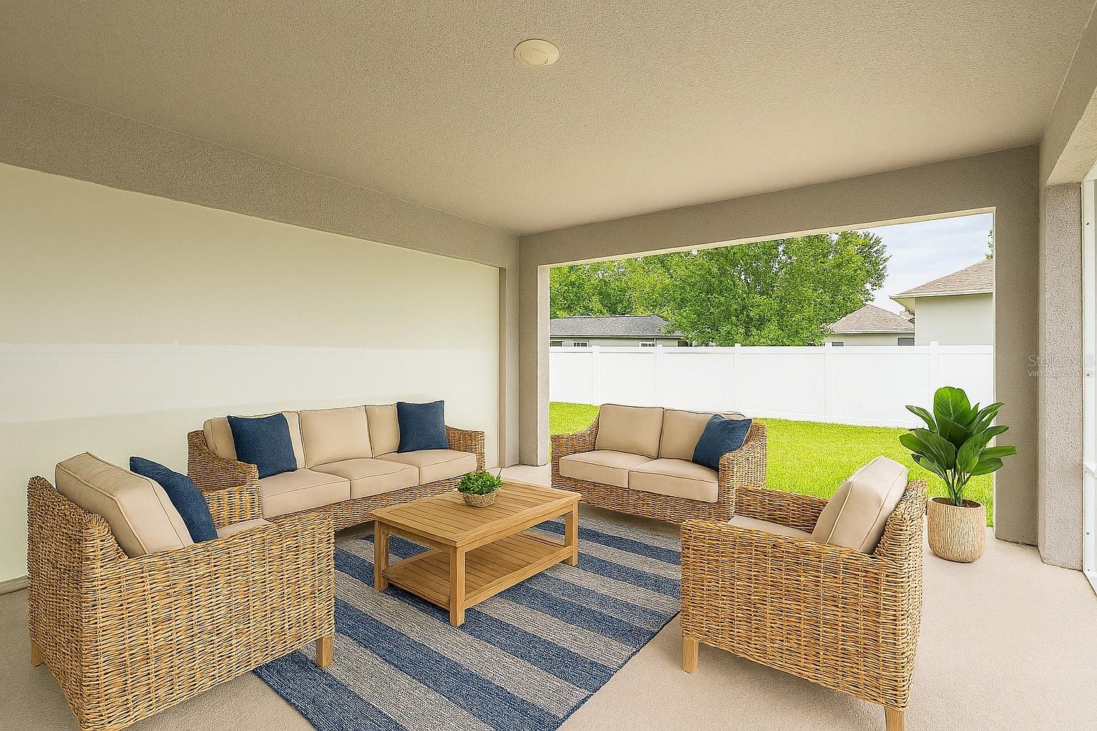 QUAIL HOLLOW - Residential