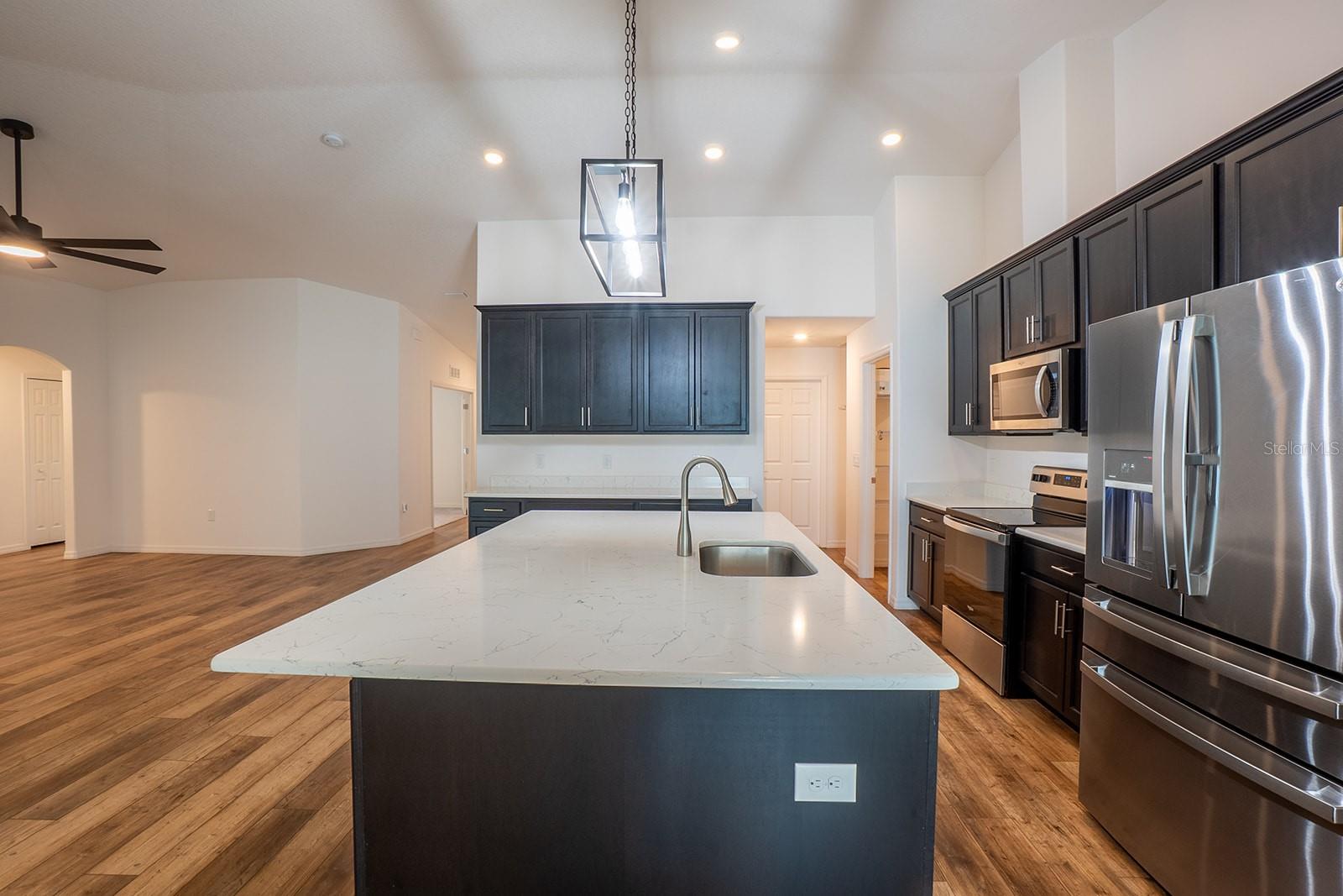 QUAIL HOLLOW - Residential