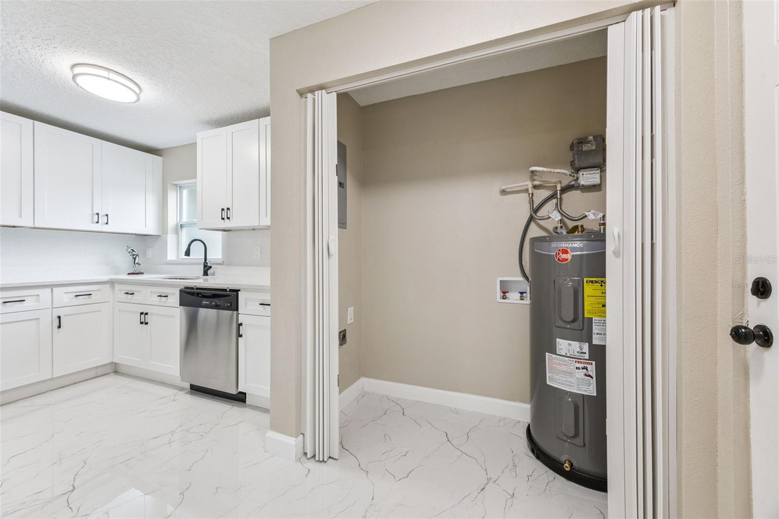 ORANGE HILL PARK - Residential