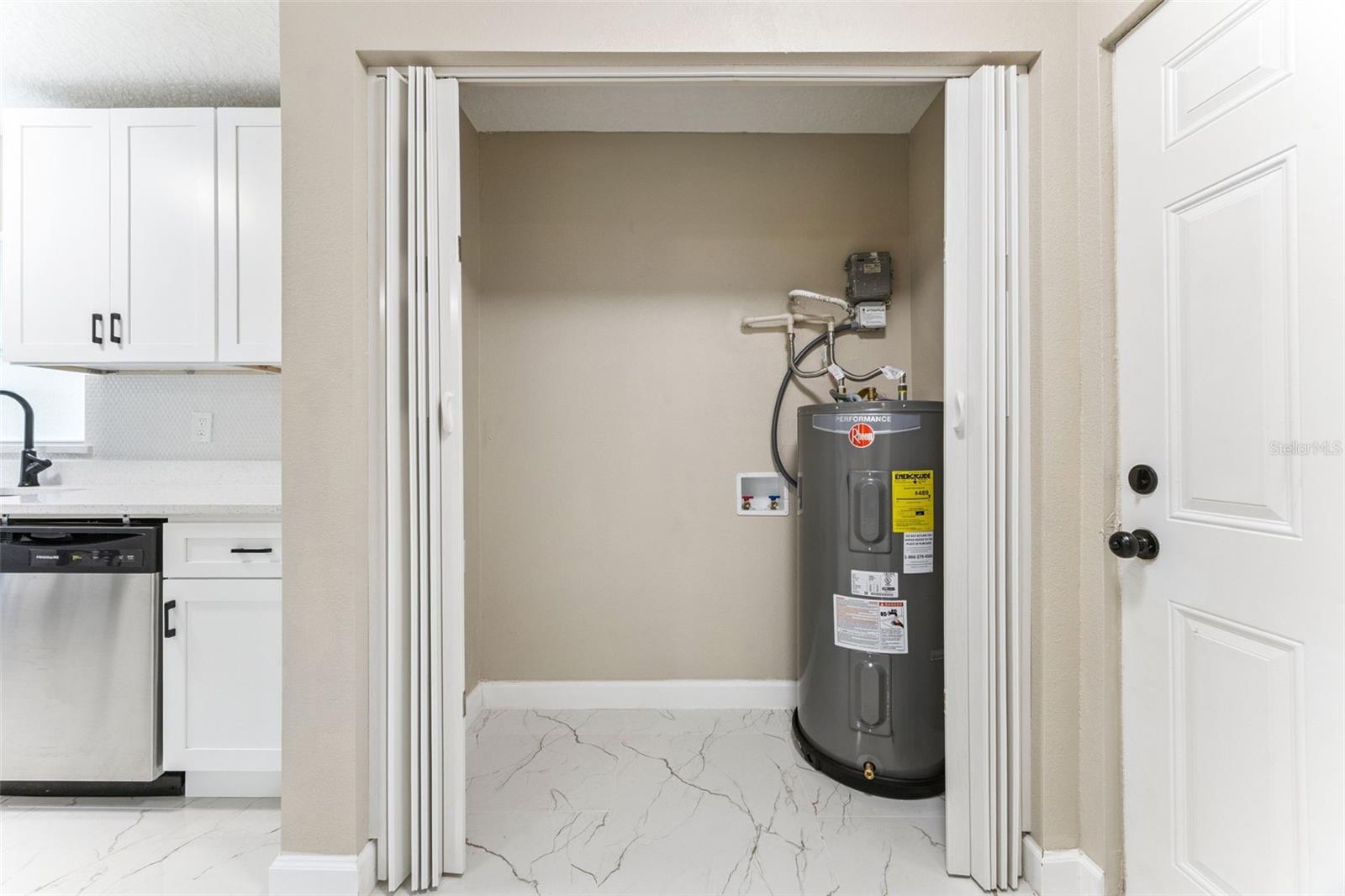 ORANGE HILL PARK - Residential