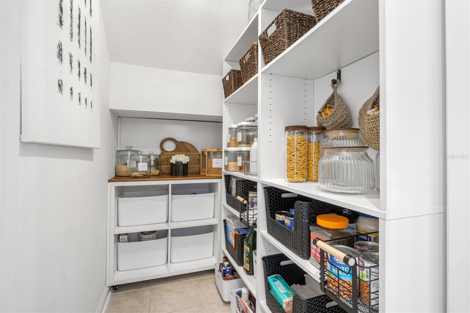 WHITEVIEW VILLAGE PH 1 - Residential