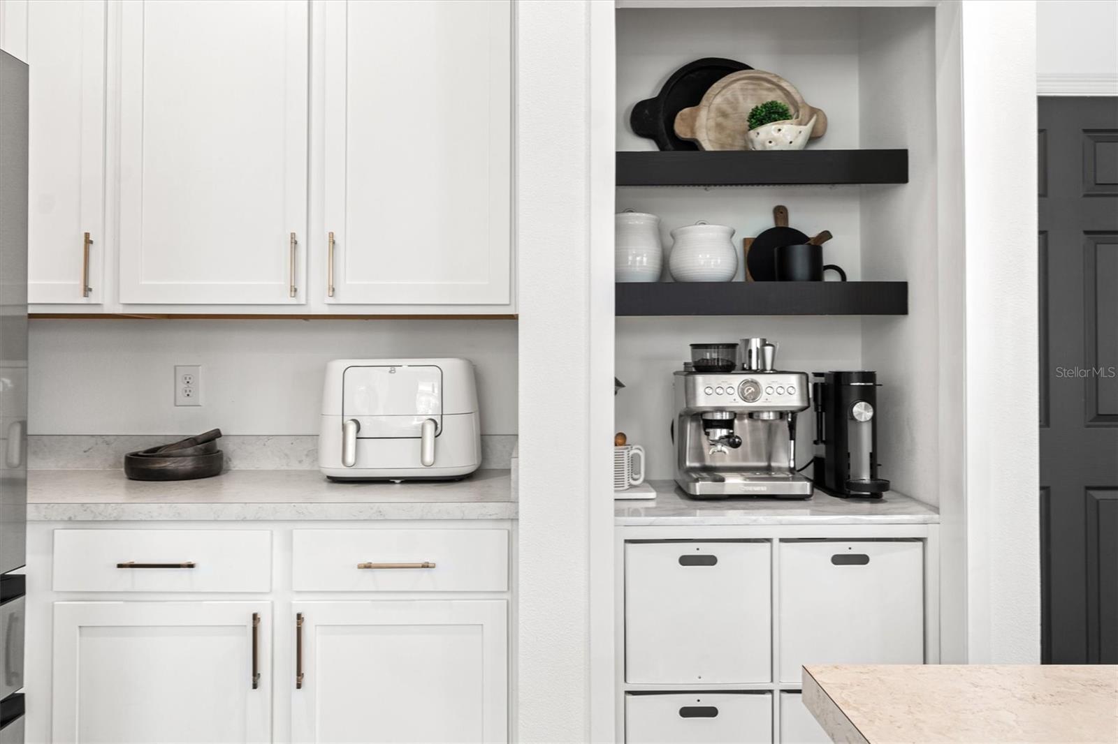 WHITEVIEW VILLAGE PH 1 - Residential