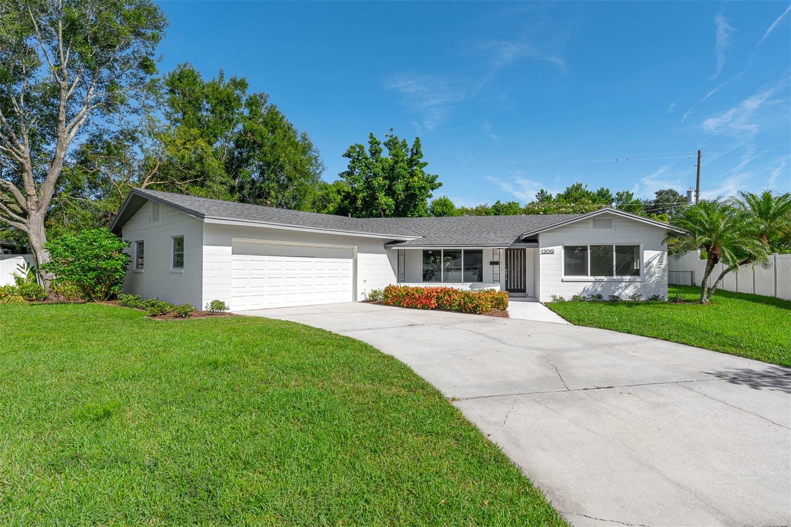 Rare Mid-Century Gem! Don't miss out on this home that blends mid-century character with high end modern updates, offering an open floor plan, a dedicated office, and timeless terrazzo floors throughout. Set on a large lot with mature landscaping, this property is tucked away on a quiet street just minutes from the Ferncreek boat ramp. Recent upgrades include a new roof 2023, HVAC 2021, and all-new windows, light fixtures, appliances, wood cabinets, interior and exterior paint, bathrooms and doors. Enjoy a two-car garage, private side yard patio, and a layout that’s as functional as it is stylish. Zoned for the highly rated Pershing K-8 and Boone High School.
Whether you’re commuting to Downtown Orlando, catching a flight at Orlando International Airport, visiting theme parks, or dining at top restaurants, you’ll love the central location.