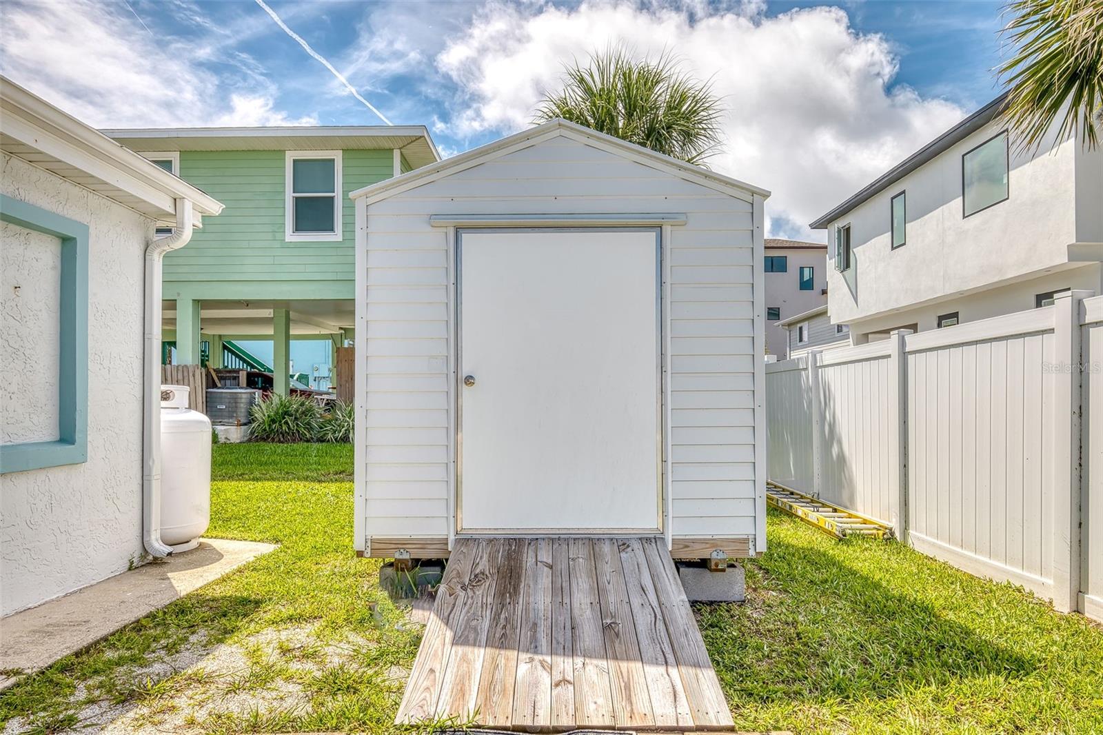 BETHUNE VOLUSIA BEACH - Residential Income