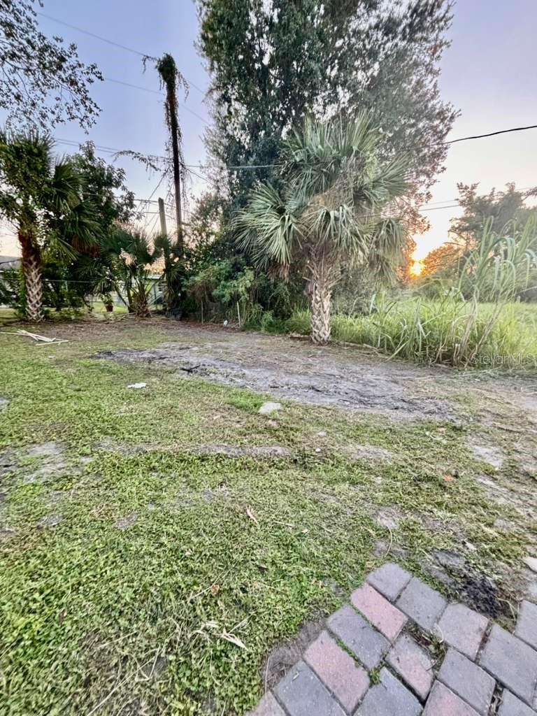 NORMANDY SHORES FIRST SECTION W/63 LOT 6 - Residential Lease