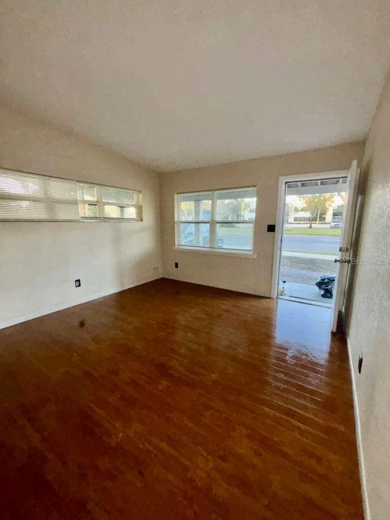 NORMANDY SHORES FIRST SECTION W/63 LOT 6 - Residential Lease