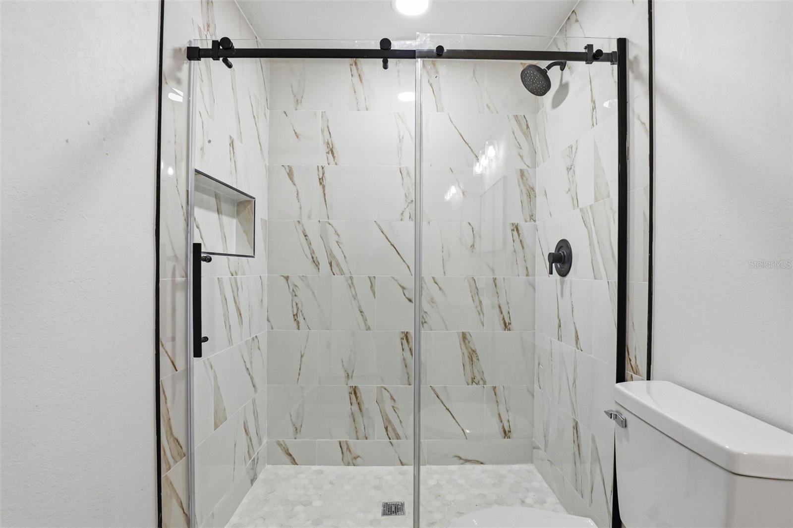 HAMNERS W E RIDGE ACRES - Residential