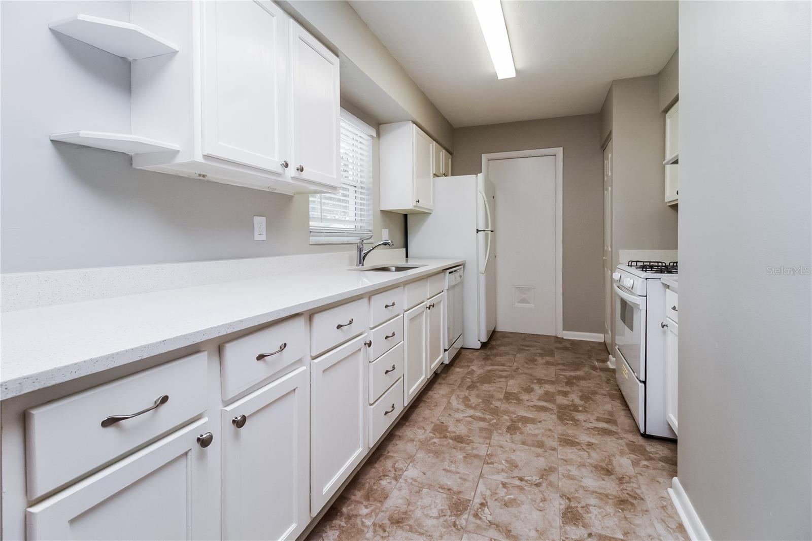 DELTONA LAKES UNIT 74 - Residential Lease