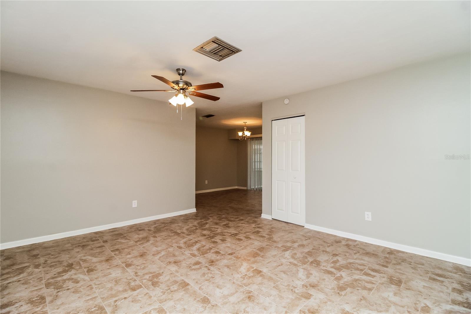 DELTONA LAKES UNIT 74 - Residential Lease