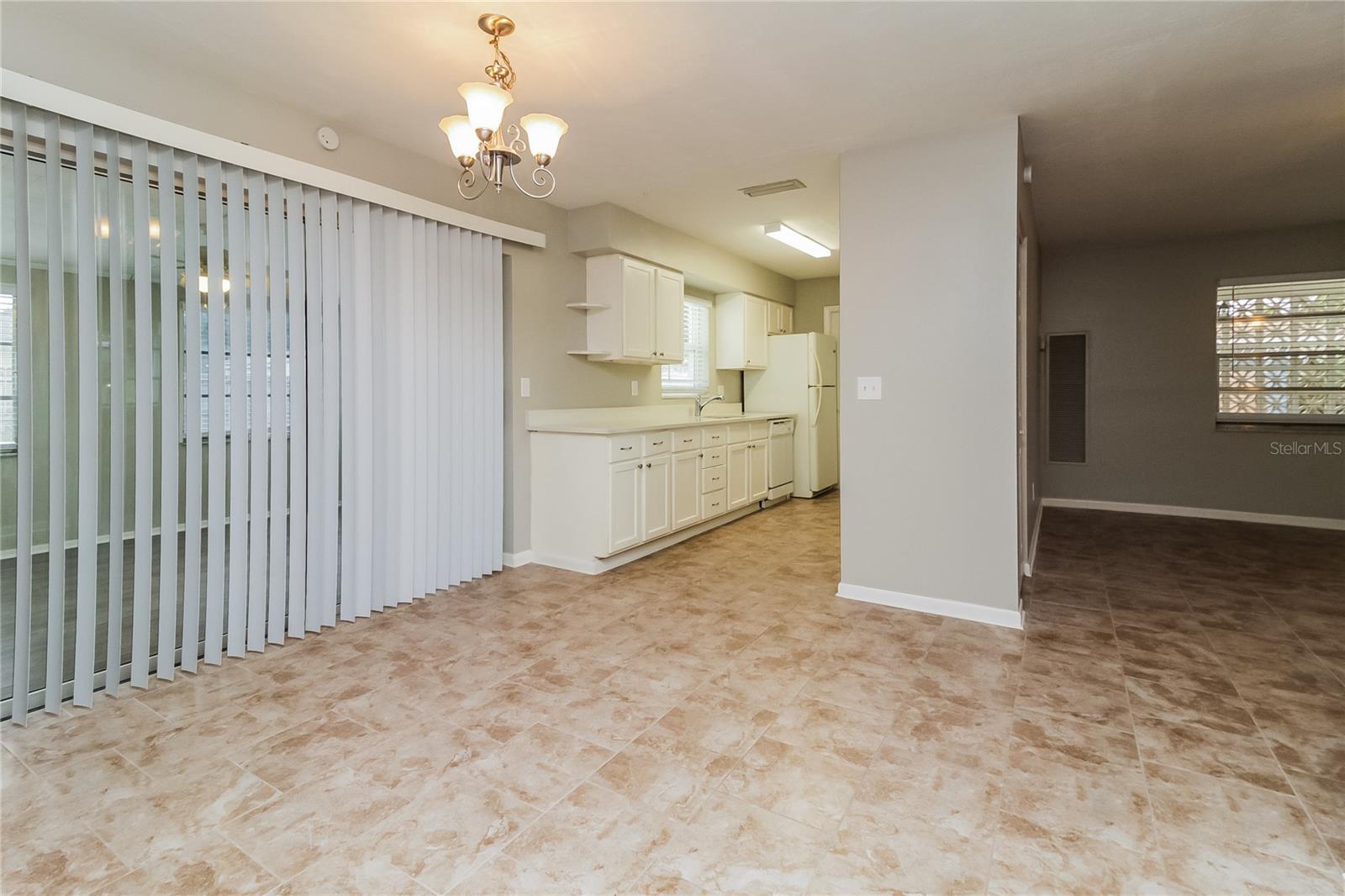 DELTONA LAKES UNIT 74 - Residential Lease