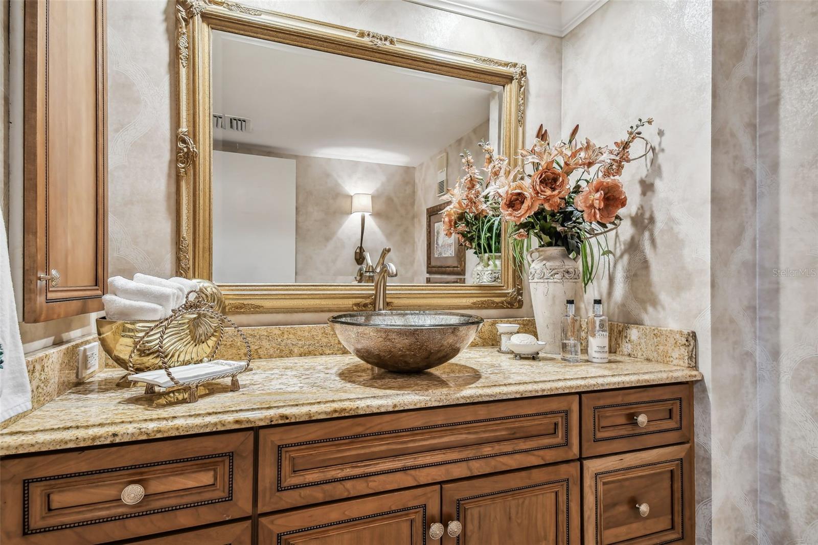 EDGEWATER ARMS 4TH CONDO - Residential