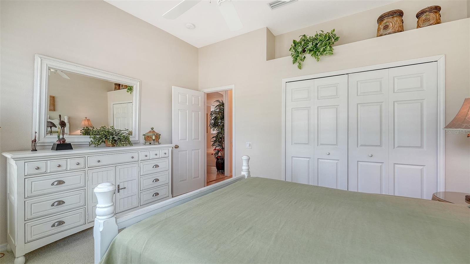 UNIVERSITY PARK - Residential Lease