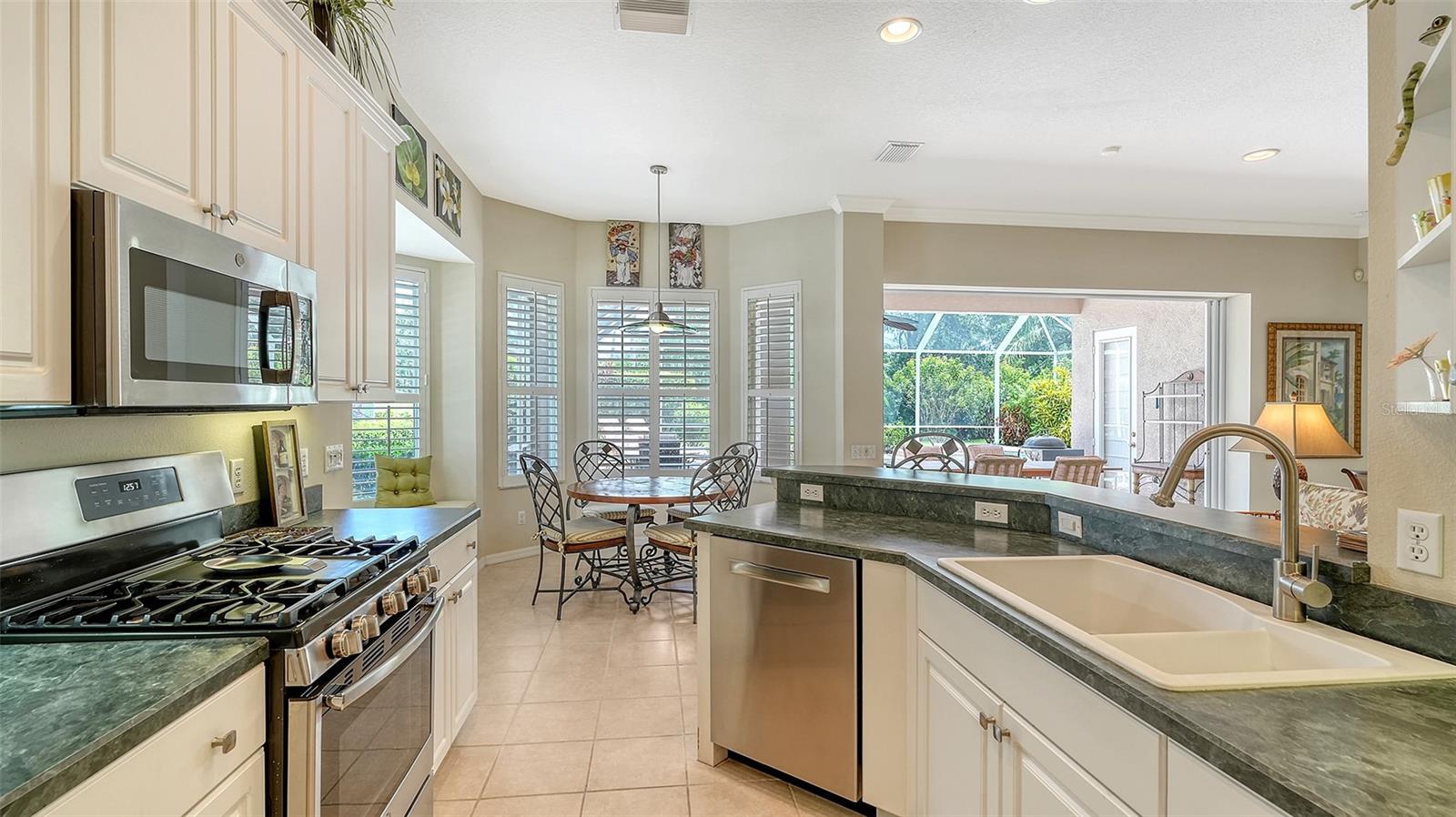 UNIVERSITY PARK - Residential Lease