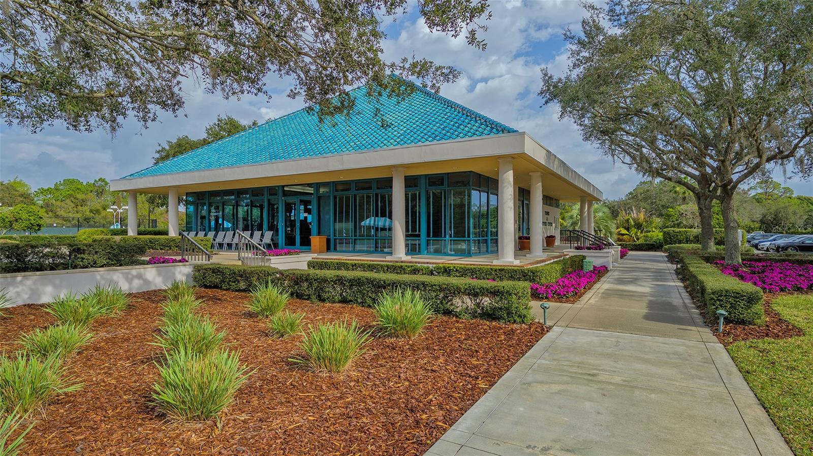 UNIVERSITY PARK - Residential Lease