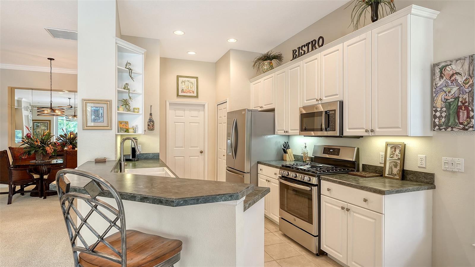 UNIVERSITY PARK - Residential Lease
