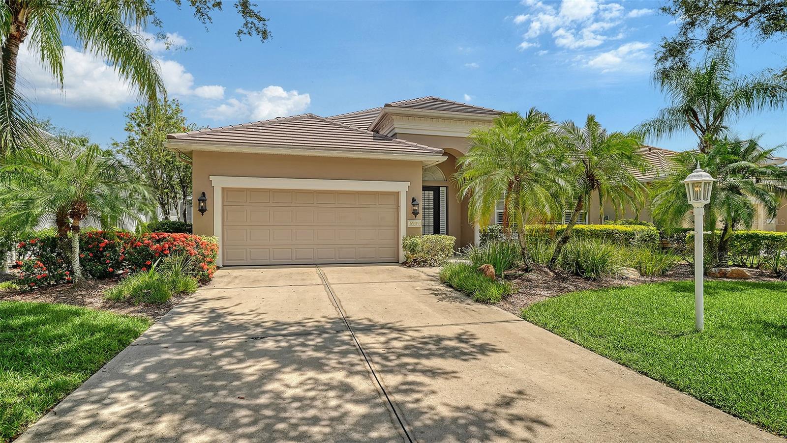 UNIVERSITY PARK - Residential Lease
