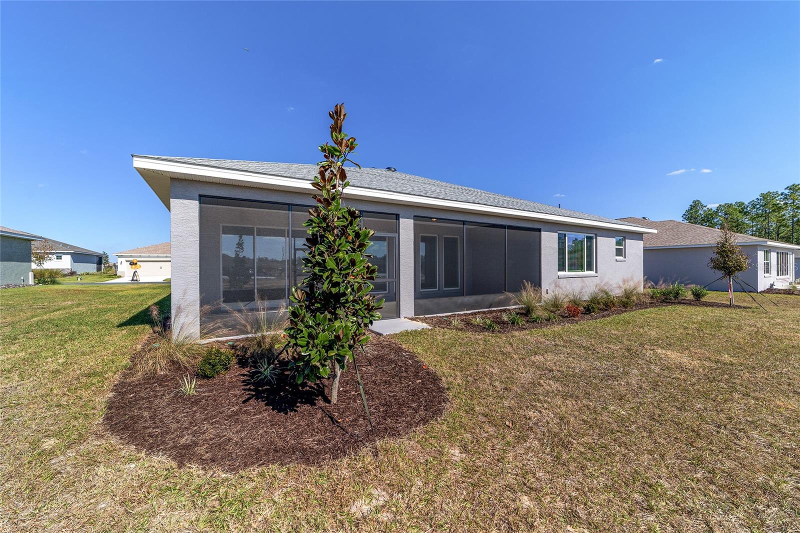 ON TOP OF THE WORLD - Residential