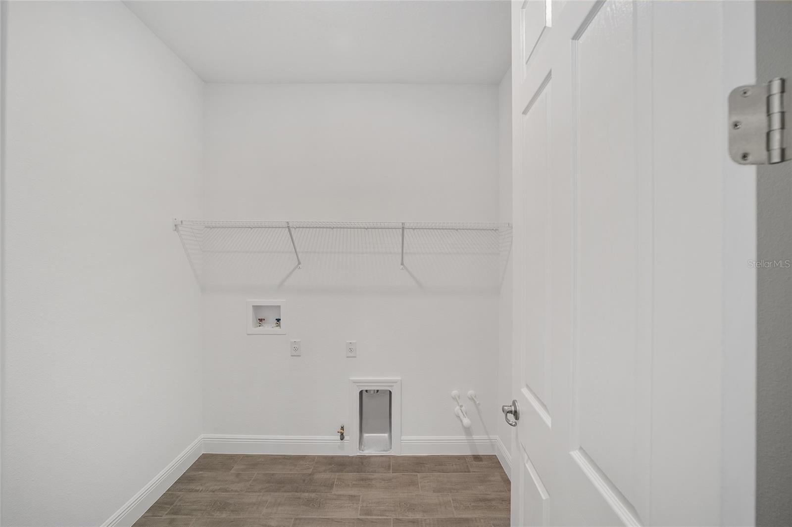 ON TOP OF THE WORLD - Residential