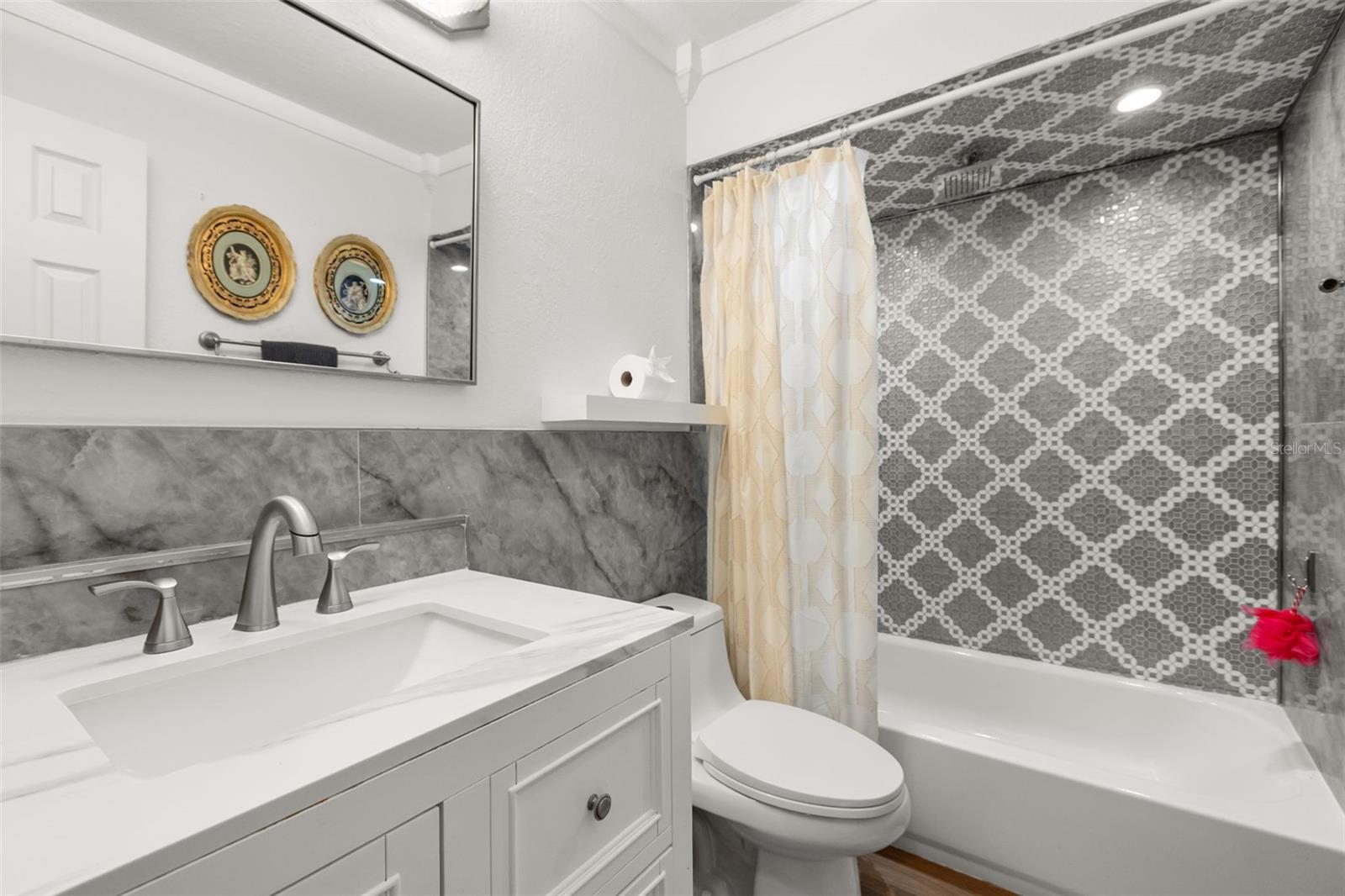 WINDWARD SQUARE SEC 2 - Residential