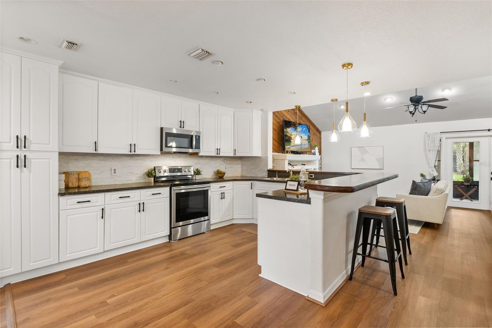 WINDWARD SQUARE SEC 2 - Residential