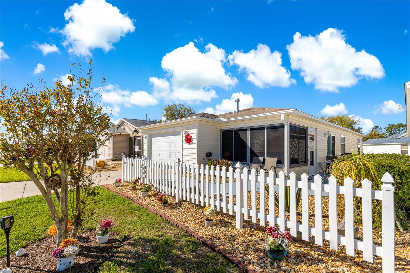 VILLAS/MERRY OAK - Residential