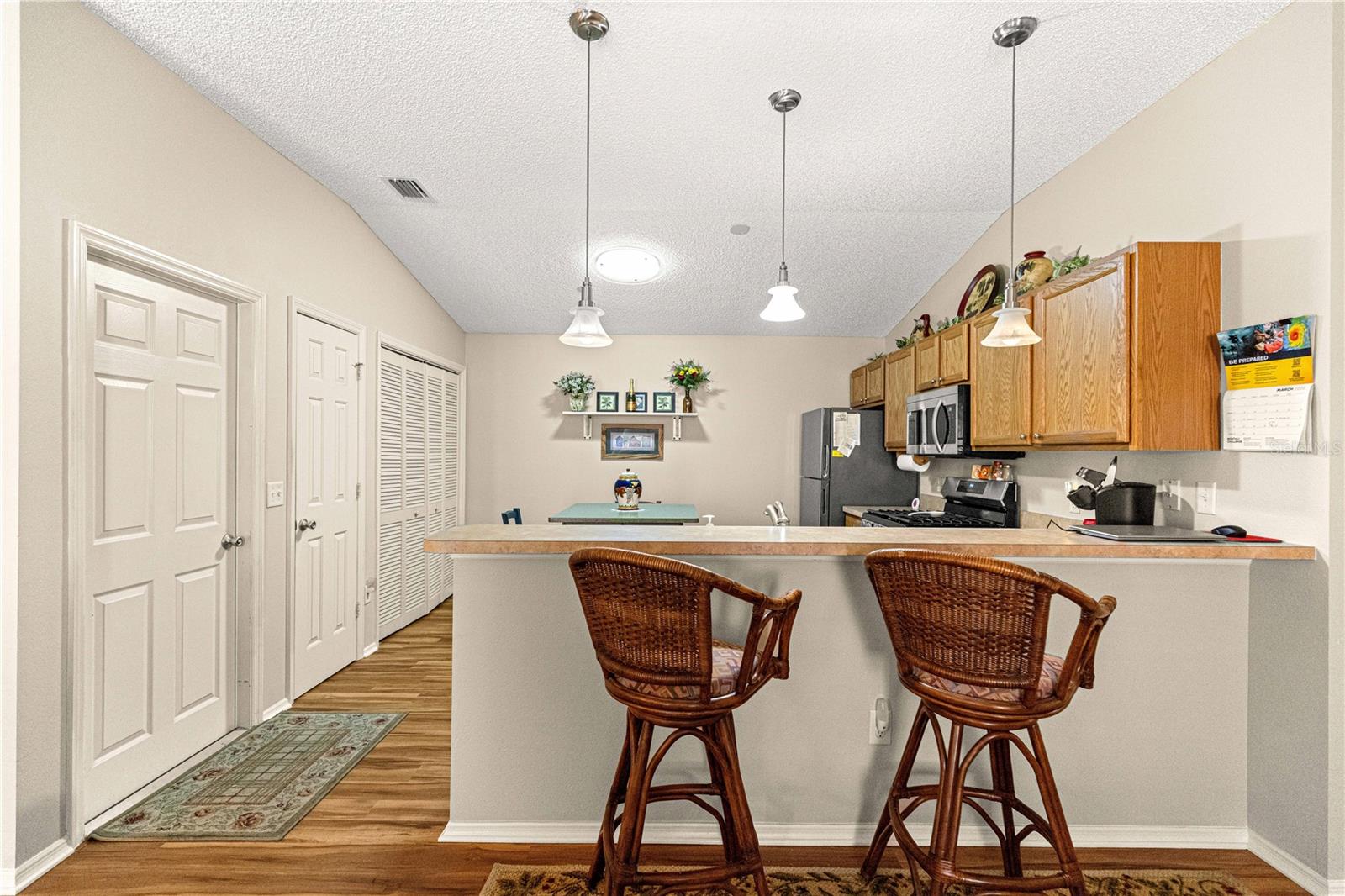 VILLAS/MERRY OAK - Residential