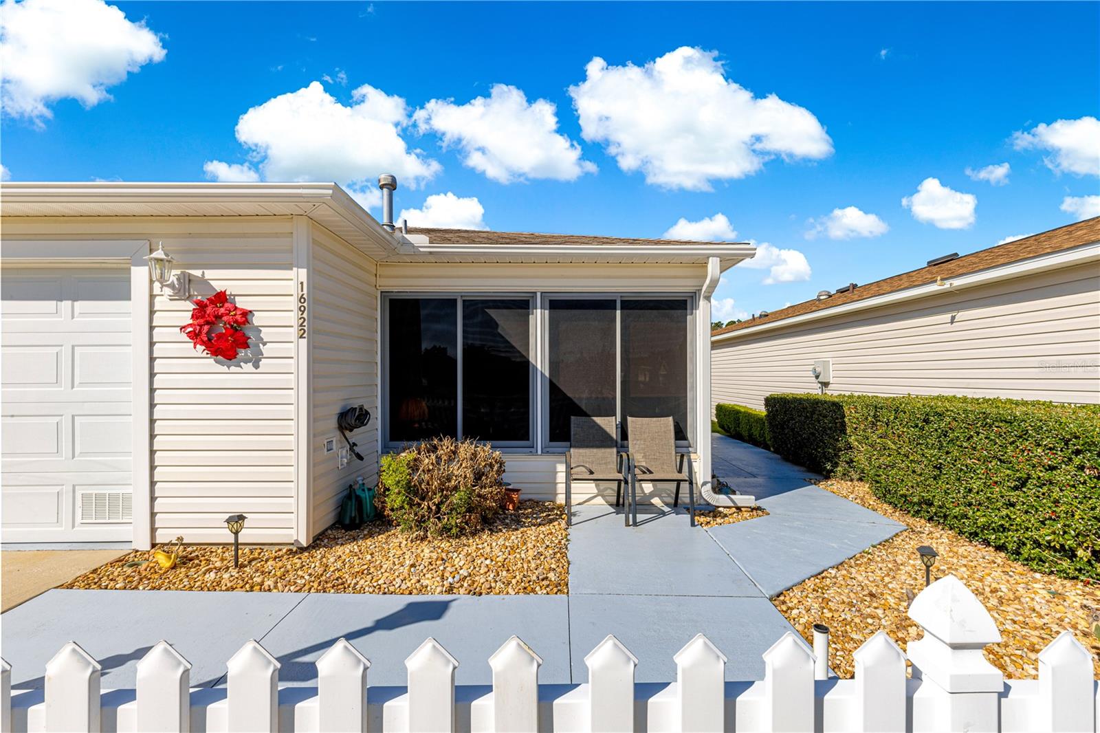 VILLAS/MERRY OAK - Residential