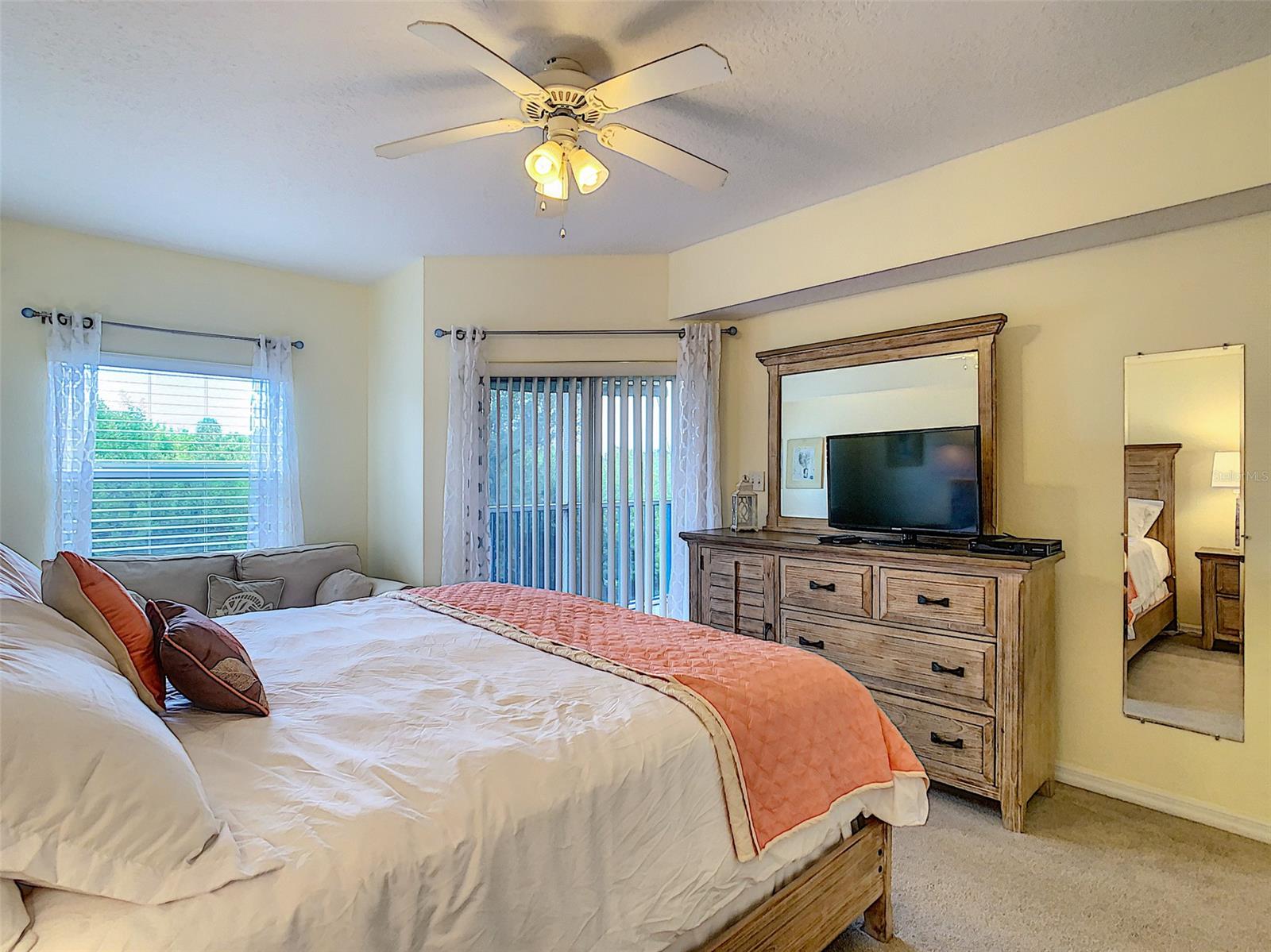 Ocean Walk Condo At Nsb Bldg 05 - Residential