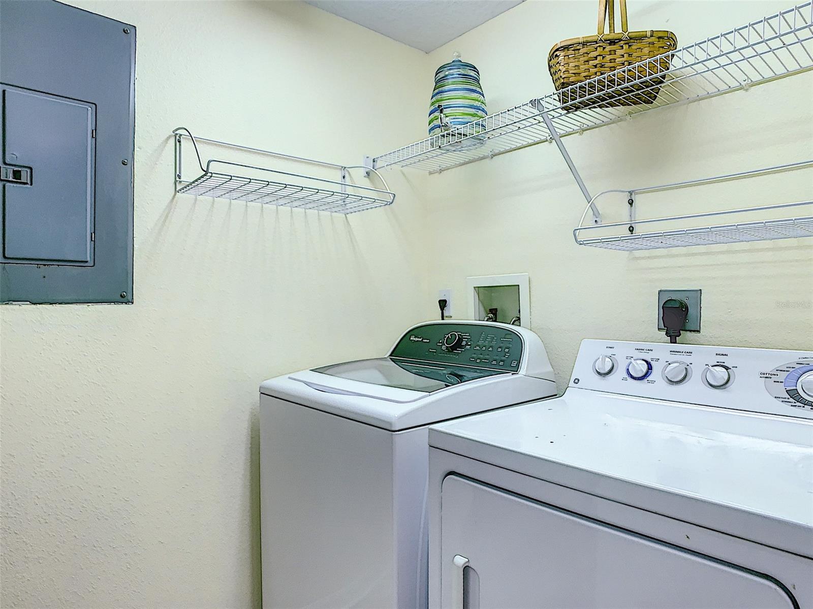 Ocean Walk Condo At Nsb Bldg 05 - Residential