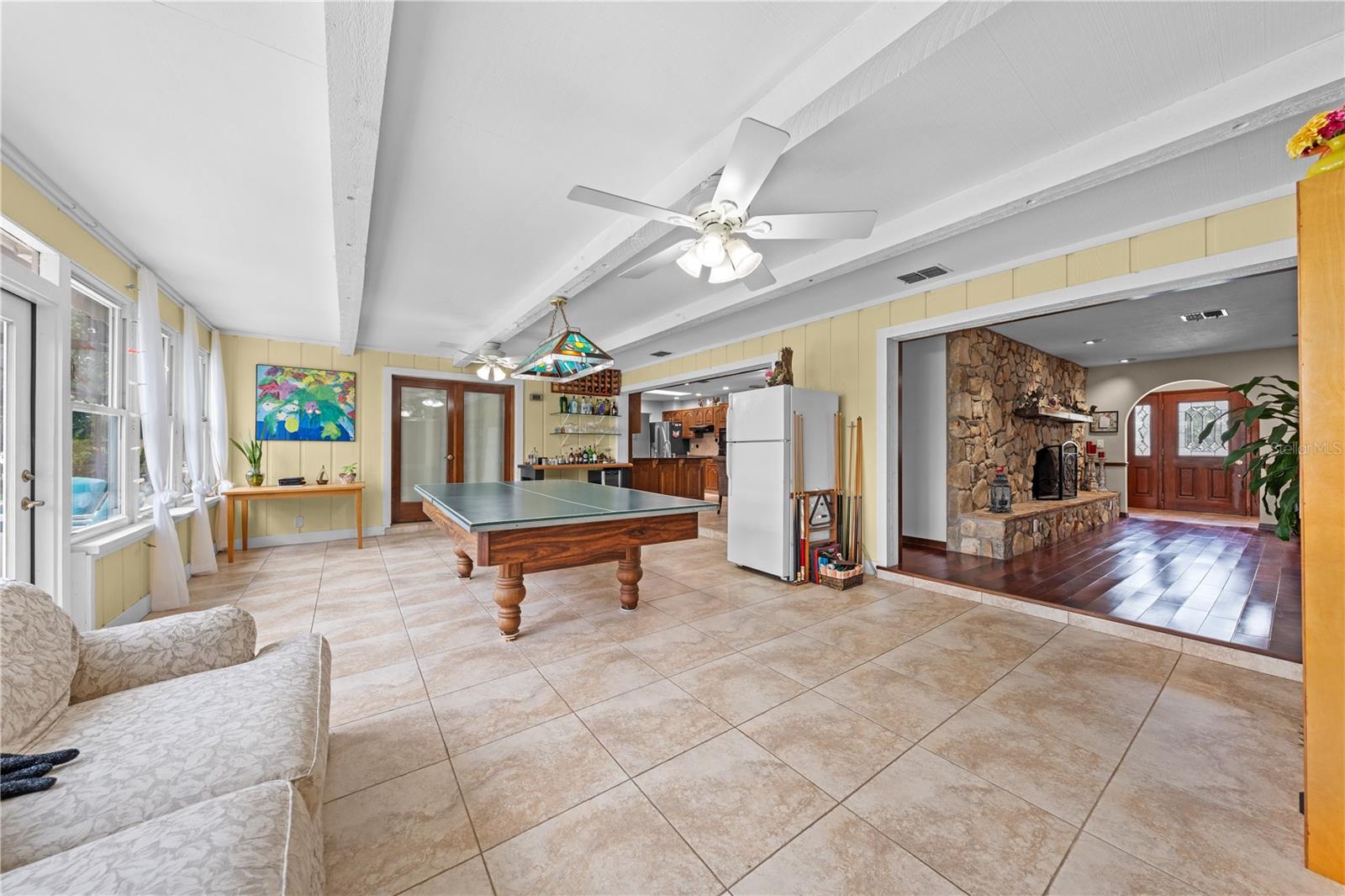 BAY LAKE ESTATES - Residential