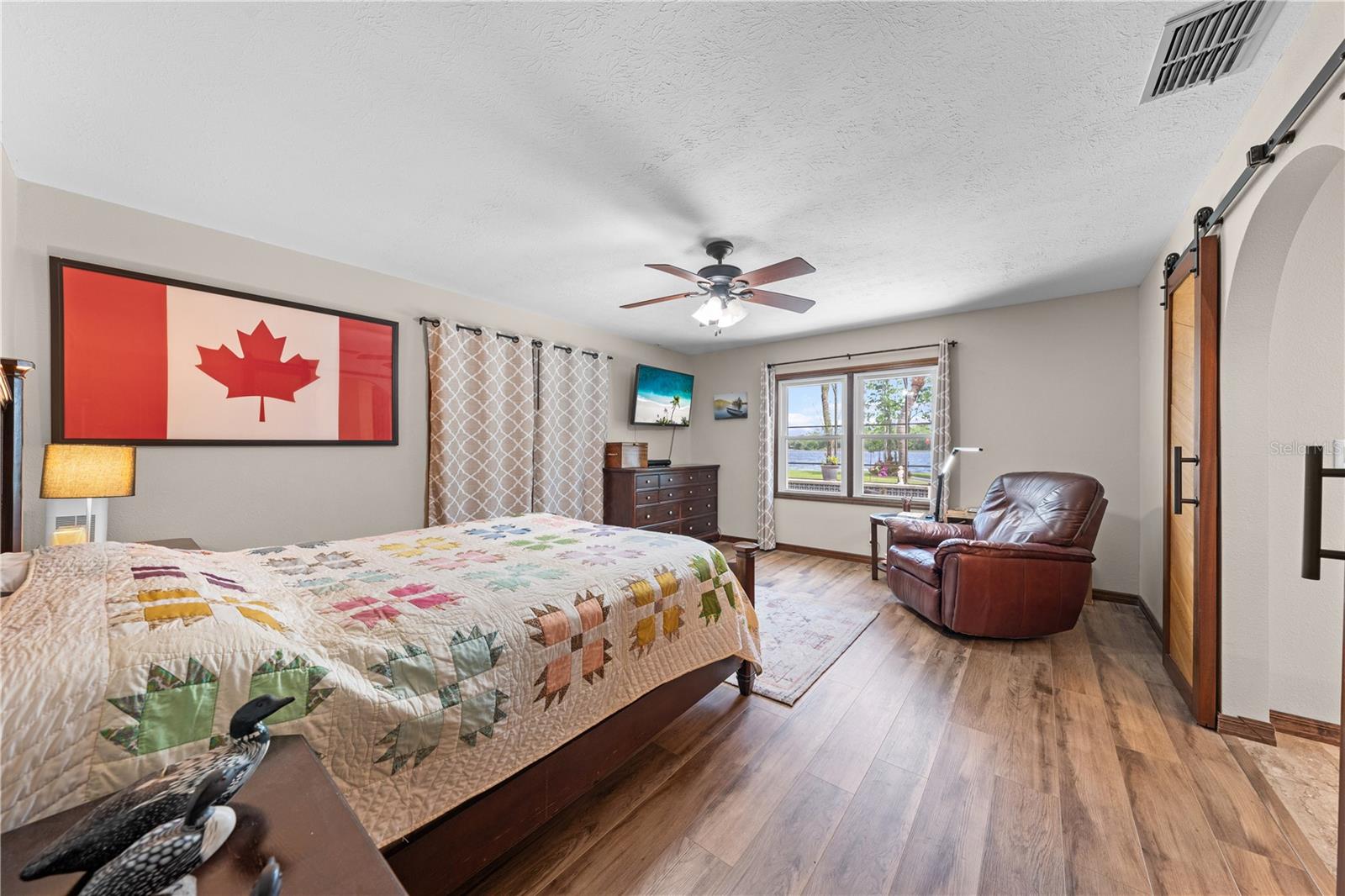 BAY LAKE ESTATES - Residential