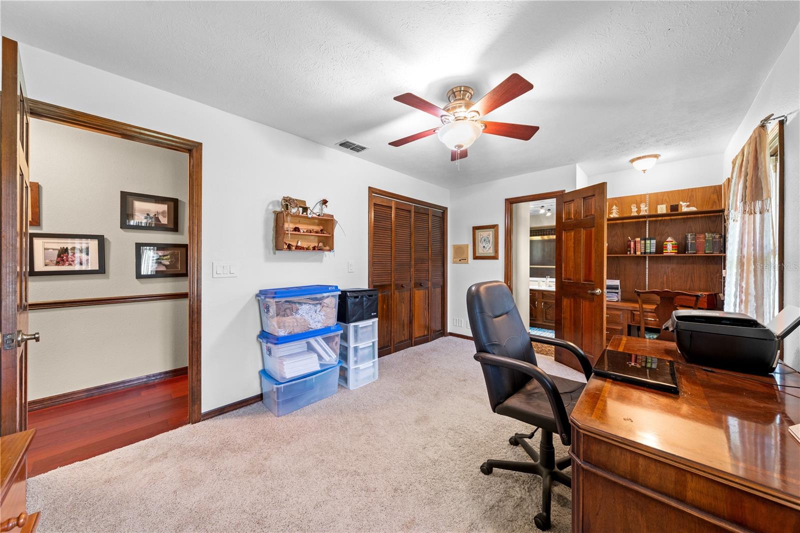 BAY LAKE ESTATES - Residential