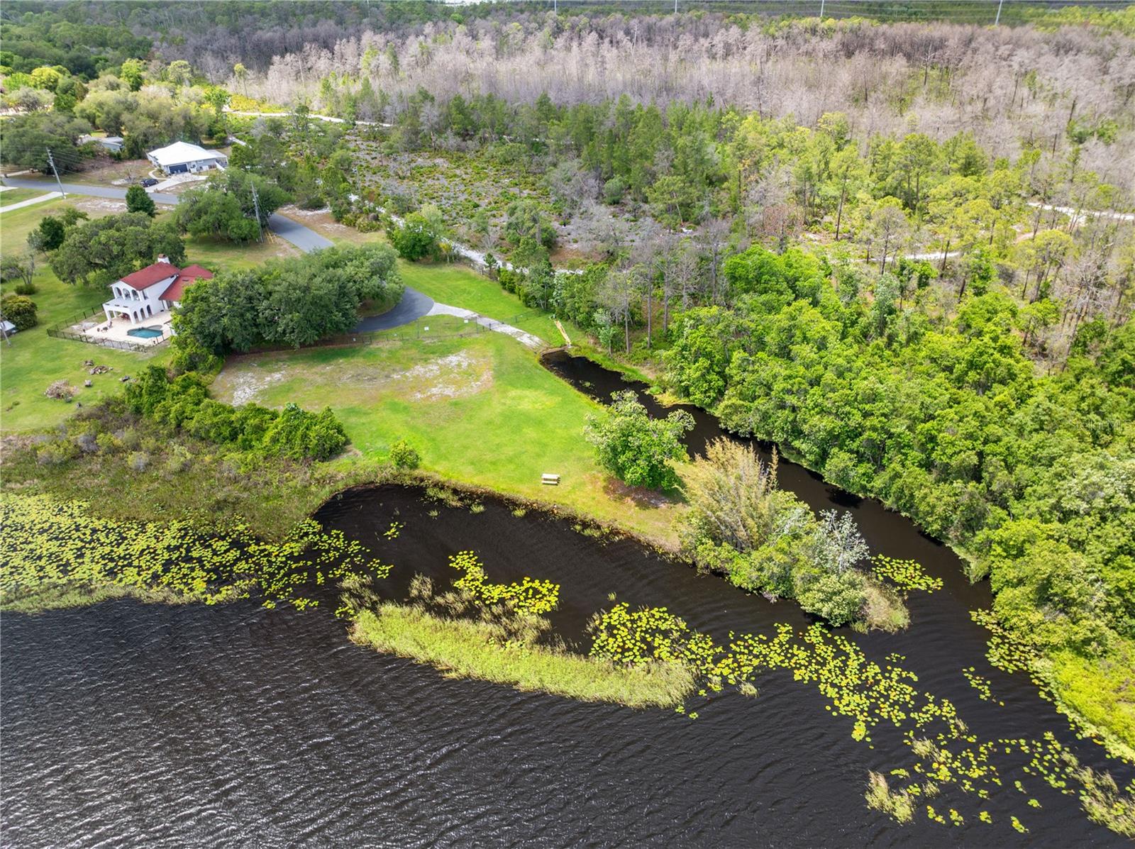 BAY LAKE ESTATES - Residential