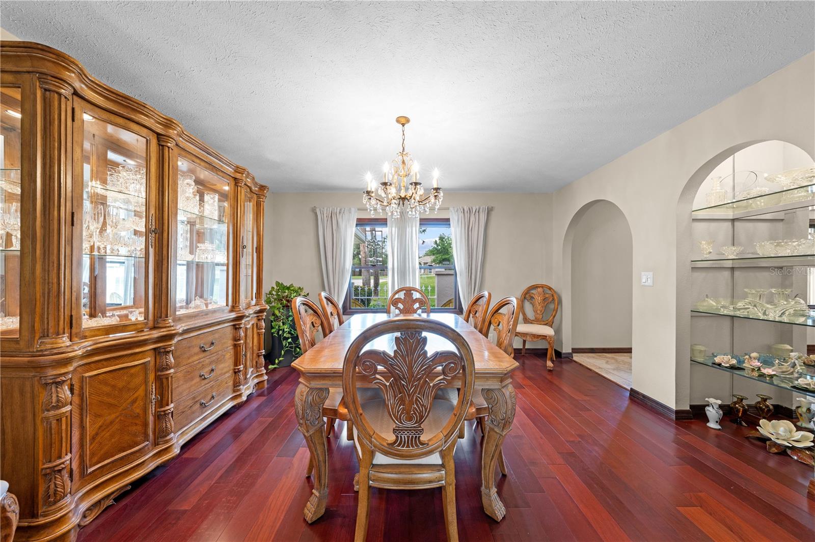 BAY LAKE ESTATES - Residential