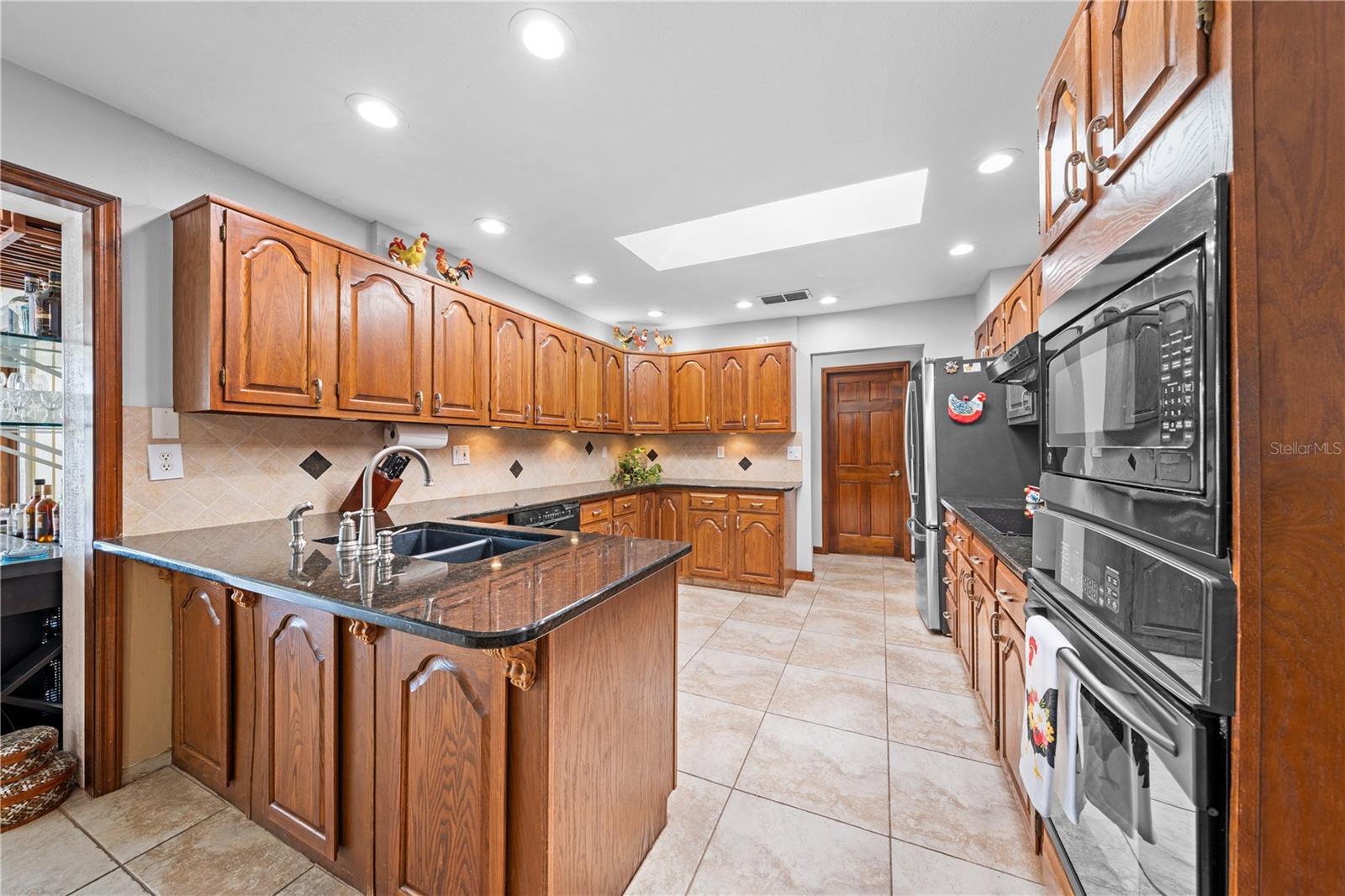 BAY LAKE ESTATES - Residential