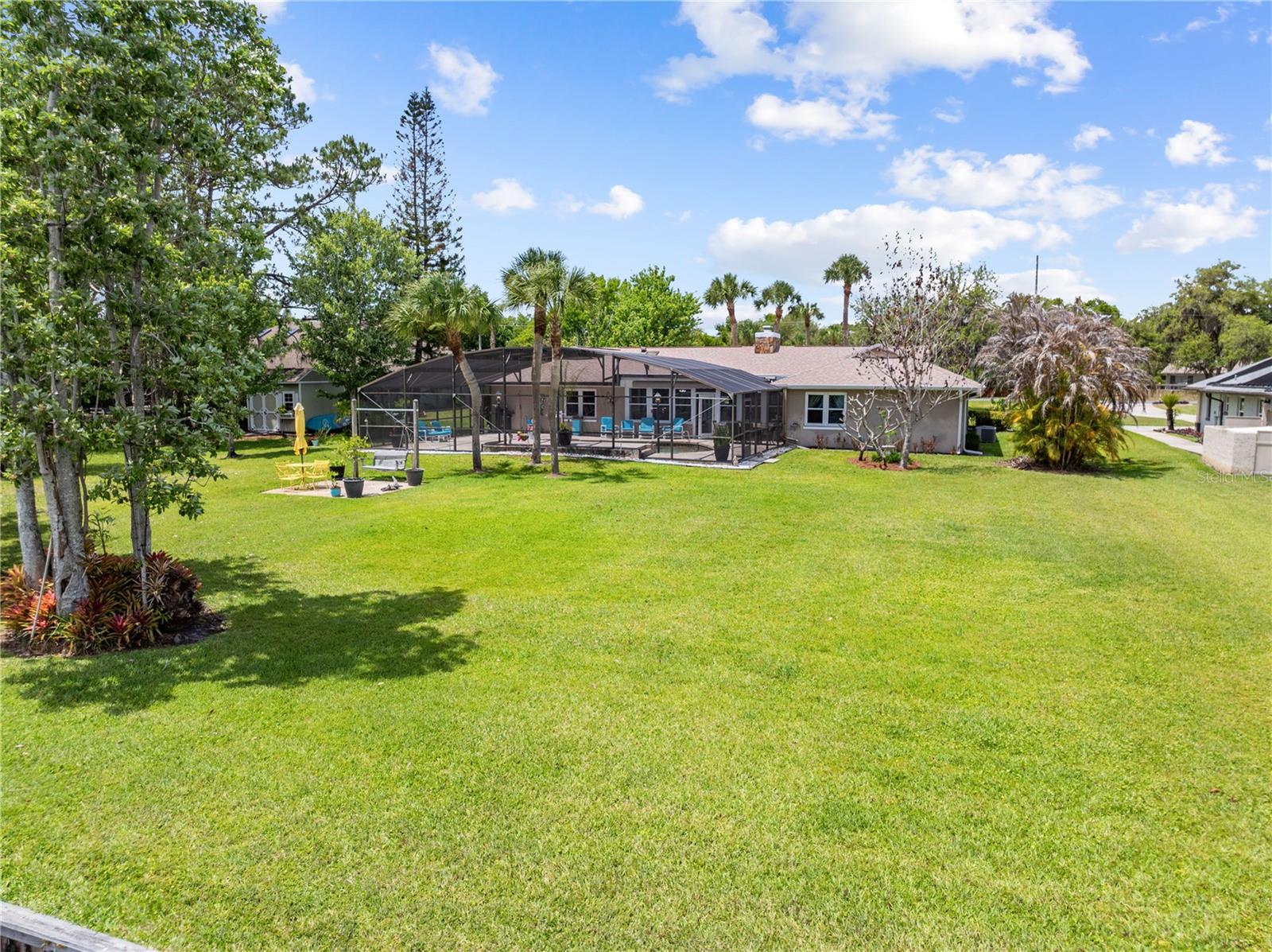 BAY LAKE ESTATES - Residential