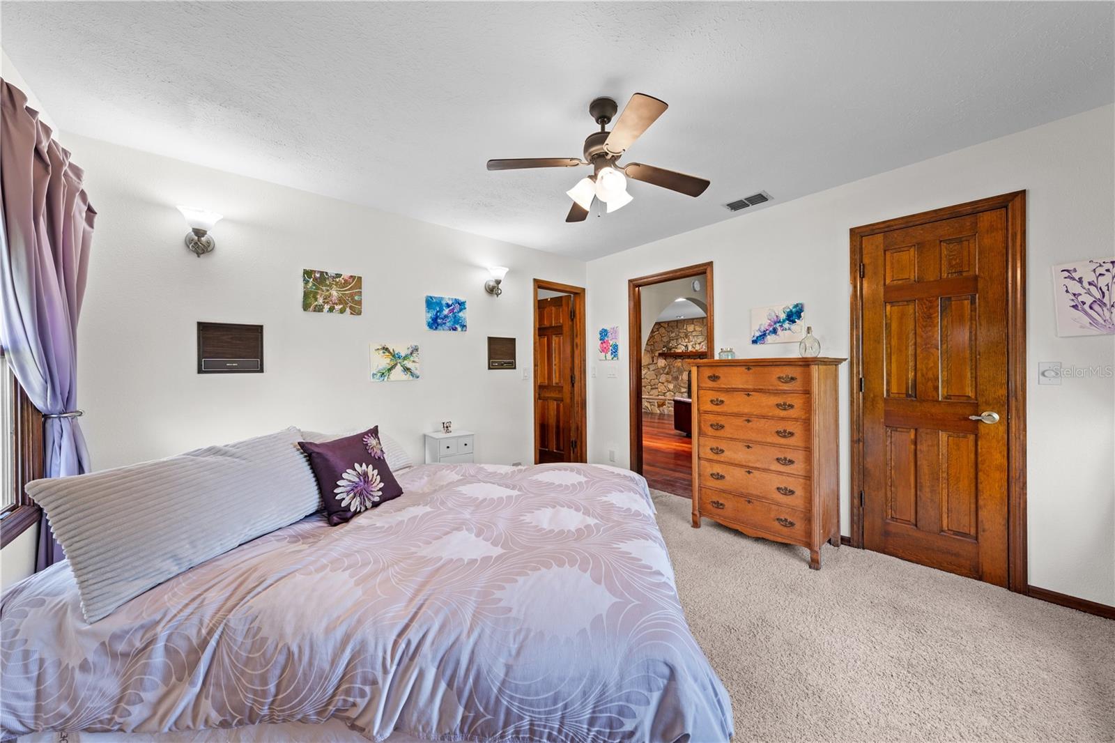 BAY LAKE ESTATES - Residential