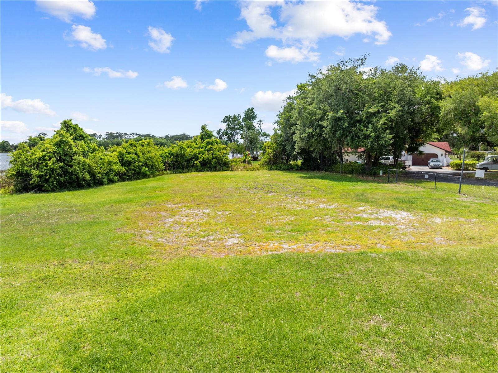 BAY LAKE ESTATES - Residential