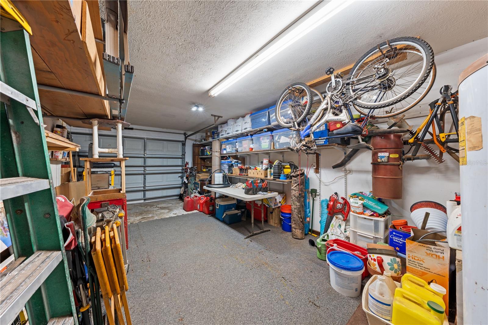 BAY LAKE ESTATES - Residential