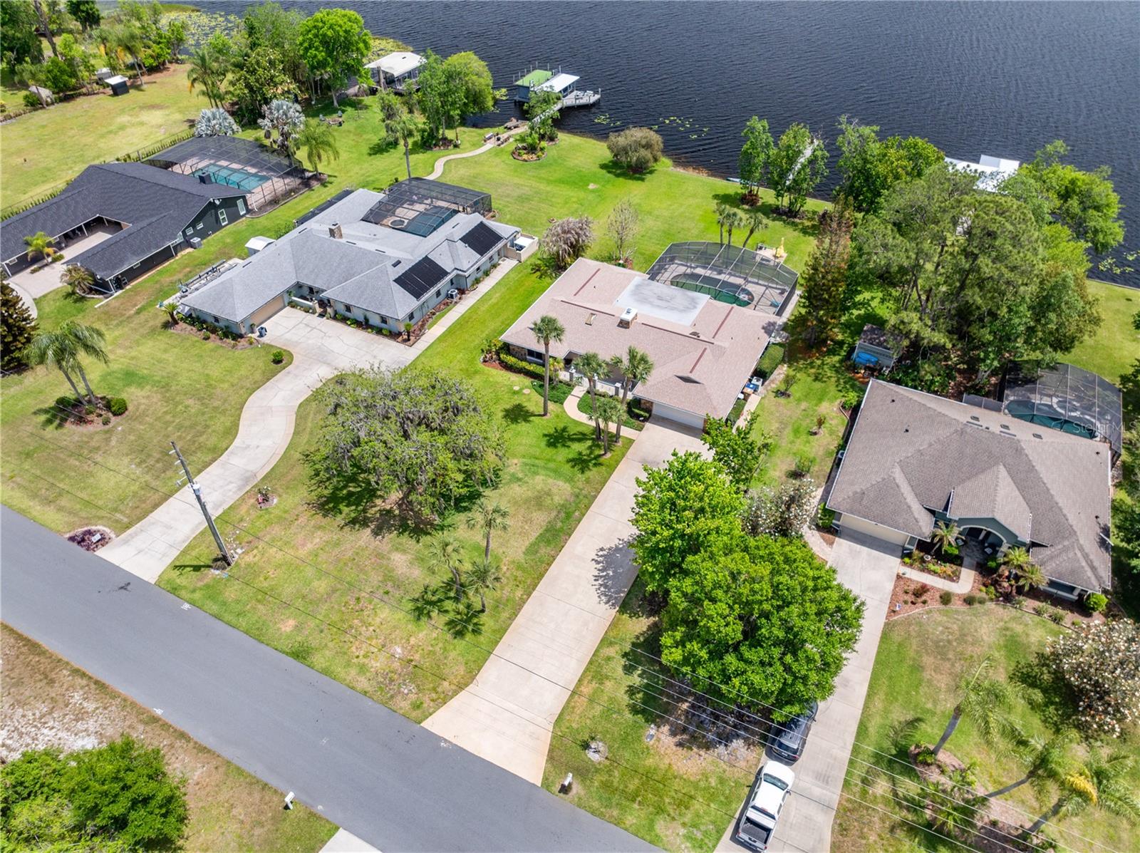 BAY LAKE ESTATES - Residential