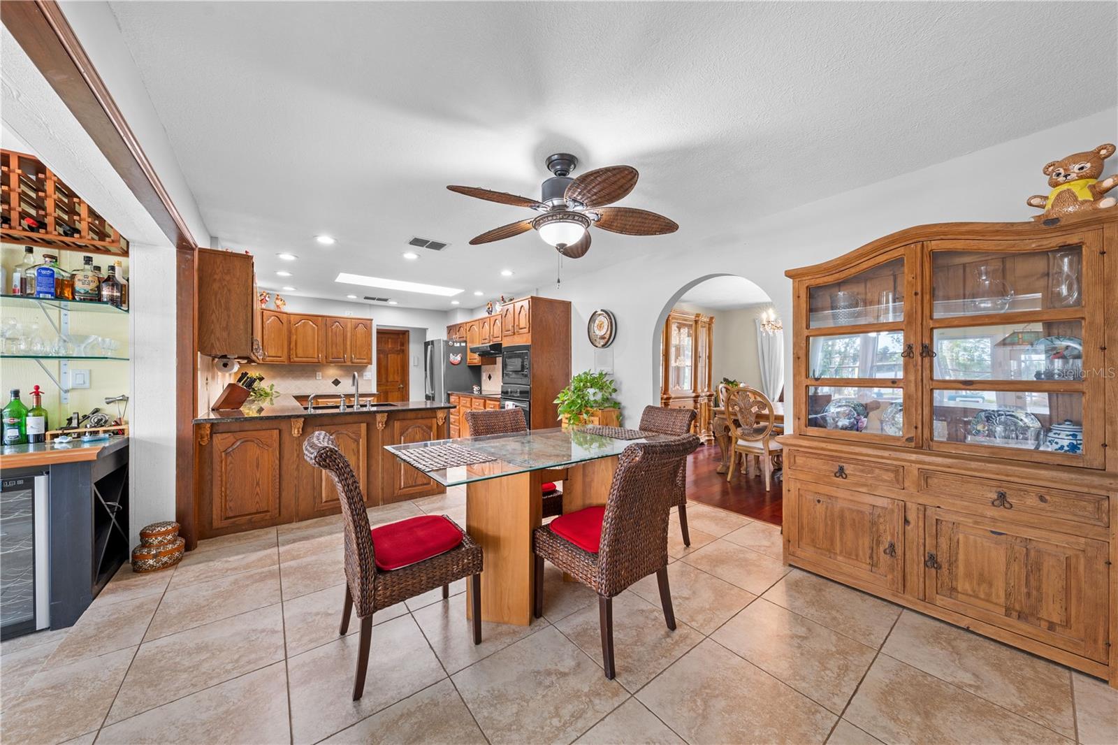 BAY LAKE ESTATES - Residential