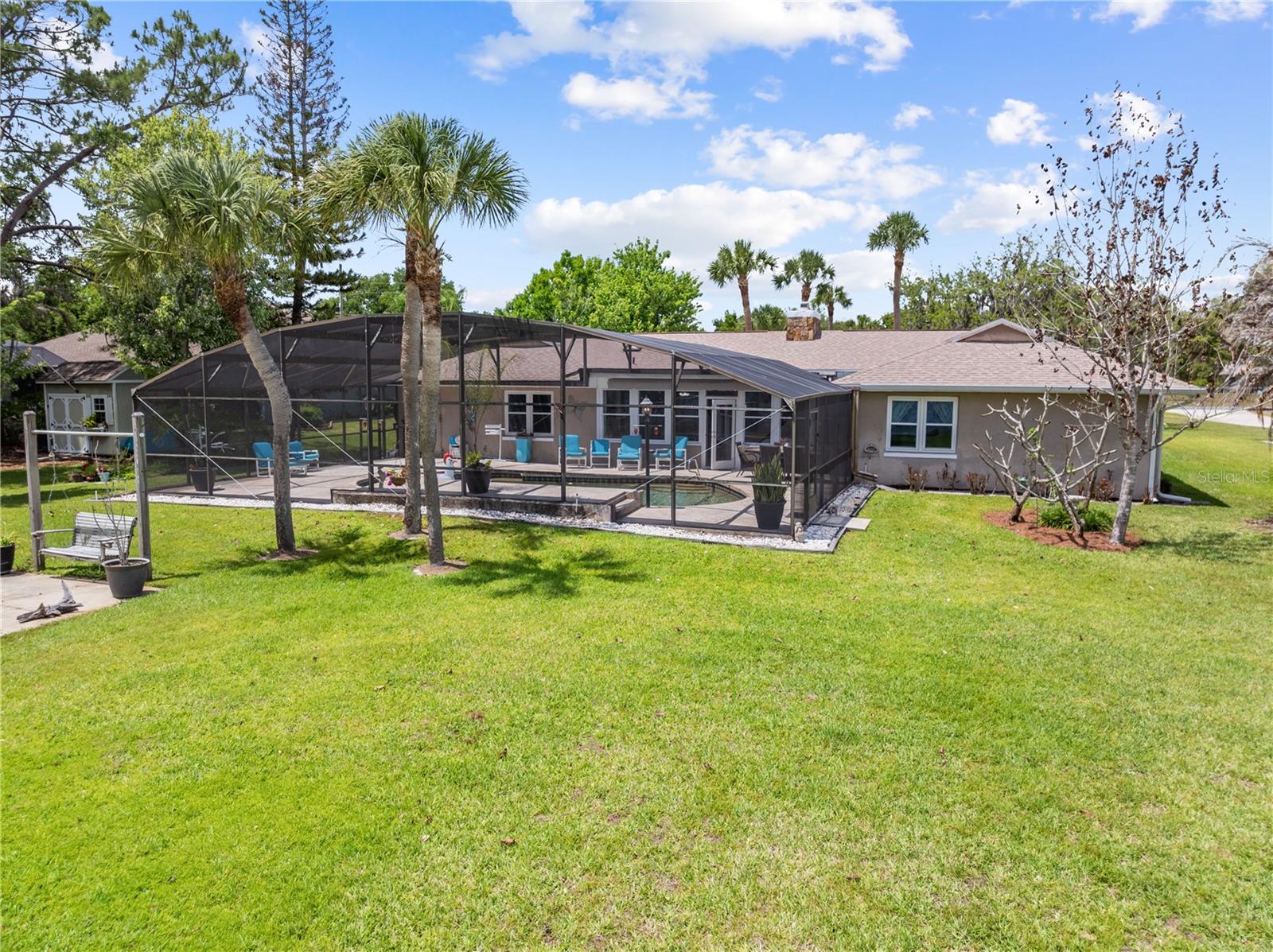 BAY LAKE ESTATES - Residential