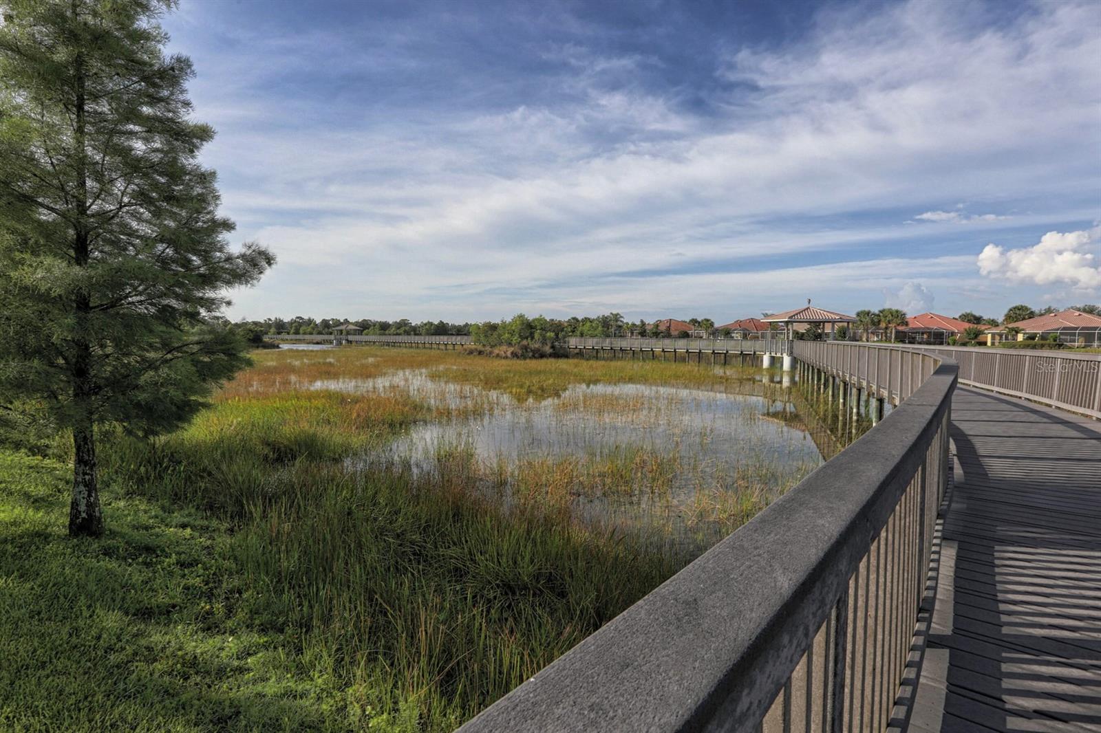 ISLANDWALK/THE WEST VILLAGES P - Residential