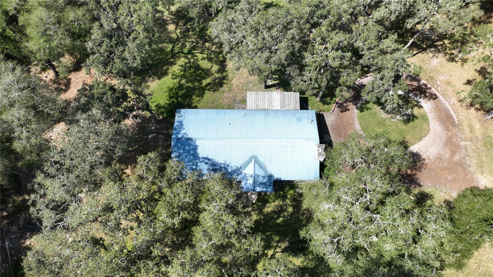 ROYAL OAKS RETREATS - Residential