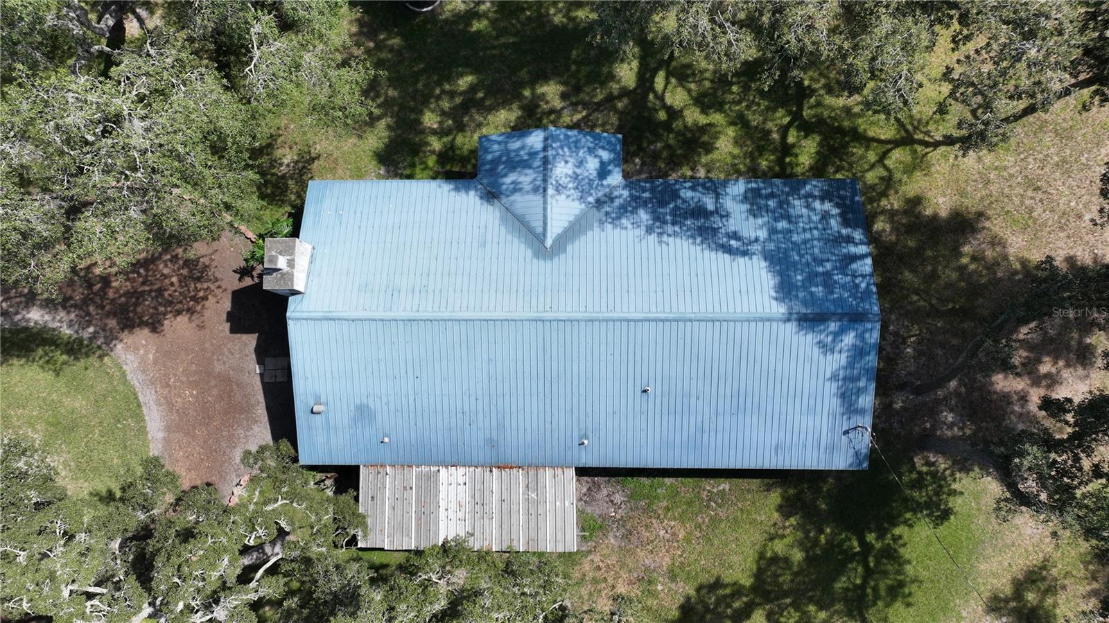 ROYAL OAKS RETREATS - Residential